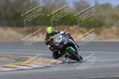 media/Jan-15-2023-SoCal Trackdays (Sun) [[c1237a034a]]/Turn 3 (1115am)/